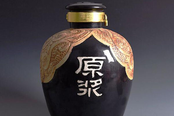 你知道陶瓷酒壇定做生產(chǎn)的四種方法嗎？