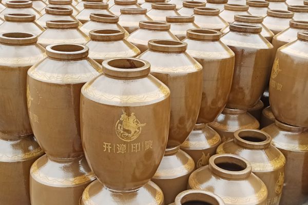 酒壇知識：影響酒壇批發(fā)價(jià)格的因素有哪些？